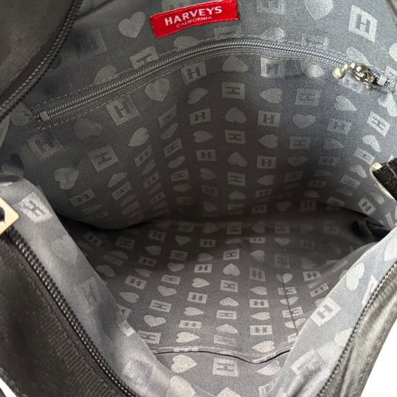 Harveys Seatbelt Bag Black Messenger Crossbody Made in USA Adjustable Strap 11" - Picture 7 of 9